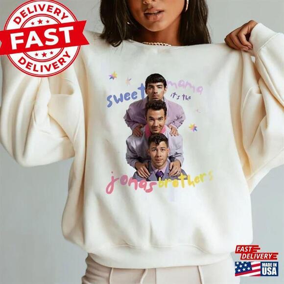 Tops - Sweet Mama Its The Jonas Brothers Funny T-Shirt
